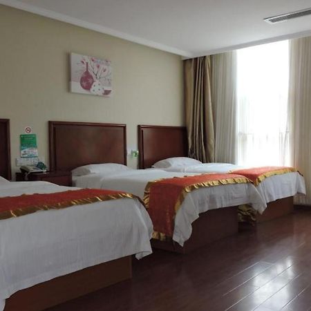 Greentree Inn Linyi Feixian Jianshe Road Express Hotel Εξωτερικό φωτογραφία
