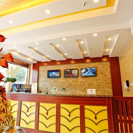 Greentree Inn Linyi Feixian Jianshe Road Express Hotel Εξωτερικό φωτογραφία