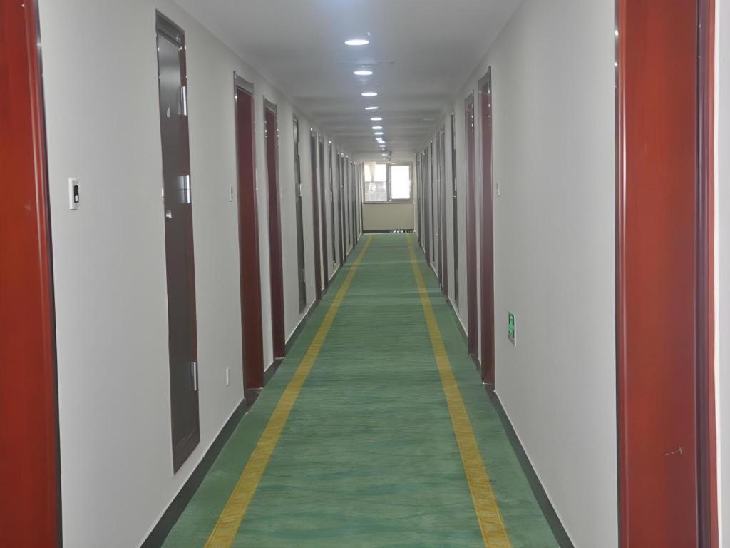 Greentree Inn Linyi Feixian Jianshe Road Express Hotel Εξωτερικό φωτογραφία