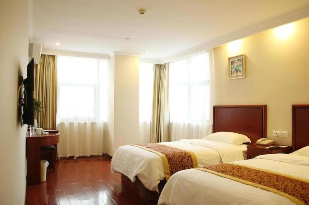 Greentree Inn Linyi Feixian Jianshe Road Express Hotel Εξωτερικό φωτογραφία