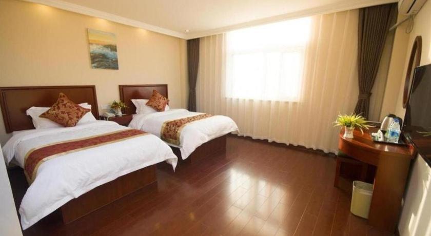 Greentree Inn Linyi Feixian Jianshe Road Express Hotel Εξωτερικό φωτογραφία