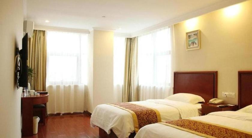 Greentree Inn Linyi Feixian Jianshe Road Express Hotel Εξωτερικό φωτογραφία
