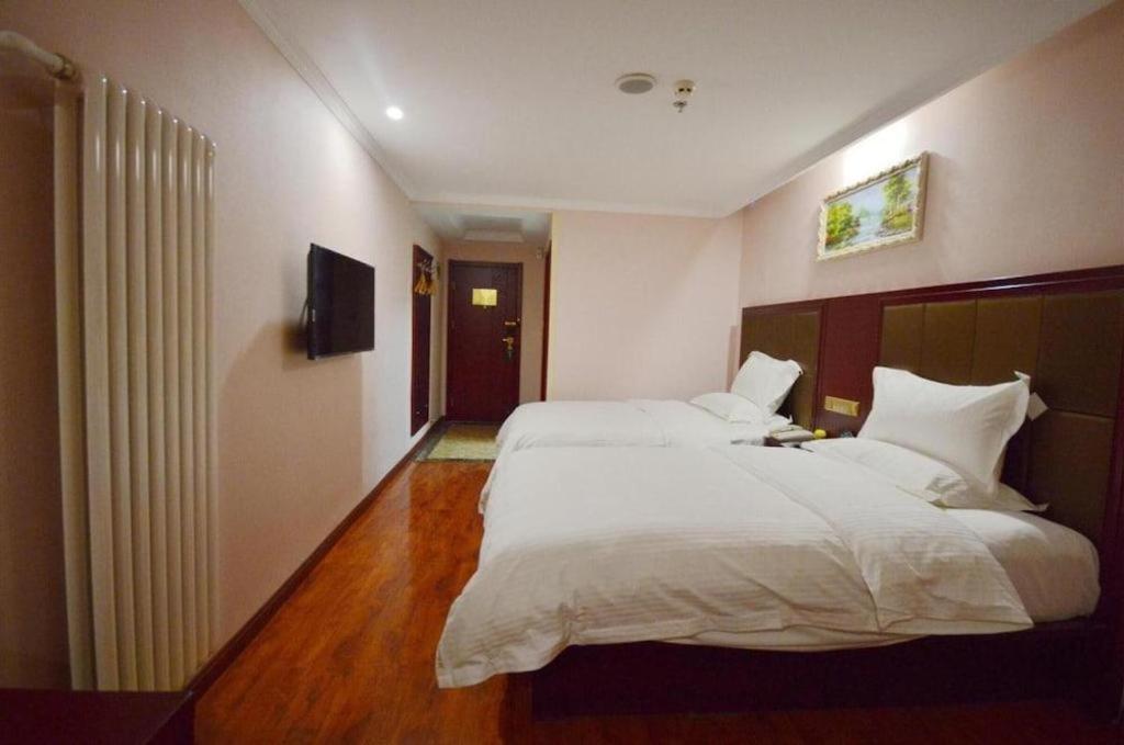 Greentree Inn Linyi Feixian Jianshe Road Express Hotel Εξωτερικό φωτογραφία