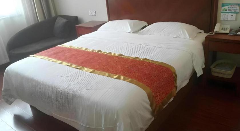 Greentree Inn Linyi Feixian Jianshe Road Express Hotel Εξωτερικό φωτογραφία