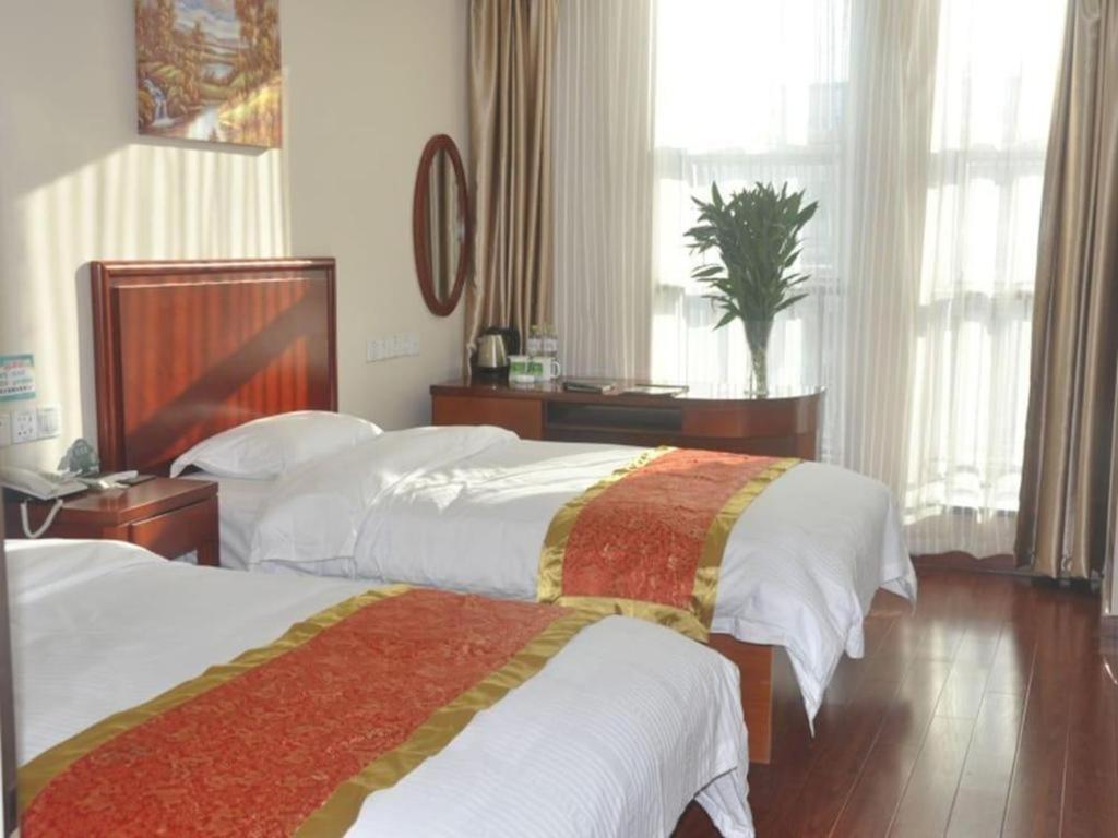 Greentree Inn Linyi Feixian Jianshe Road Express Hotel Εξωτερικό φωτογραφία