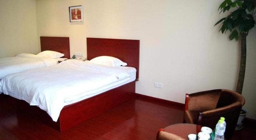 Greentree Inn Linyi Feixian Jianshe Road Express Hotel Εξωτερικό φωτογραφία