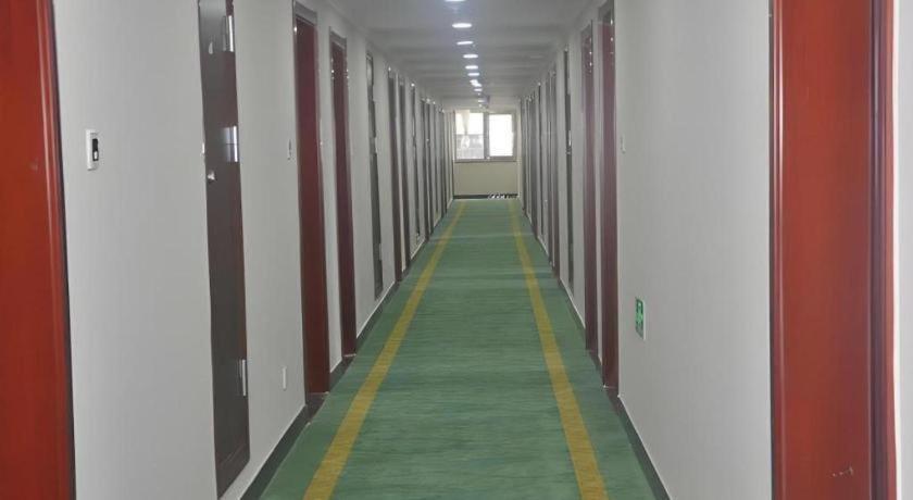 Greentree Inn Linyi Feixian Jianshe Road Express Hotel Εξωτερικό φωτογραφία