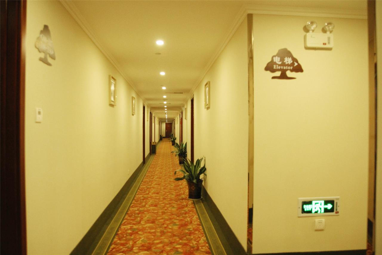 Greentree Inn Linyi Feixian Jianshe Road Express Hotel Εξωτερικό φωτογραφία